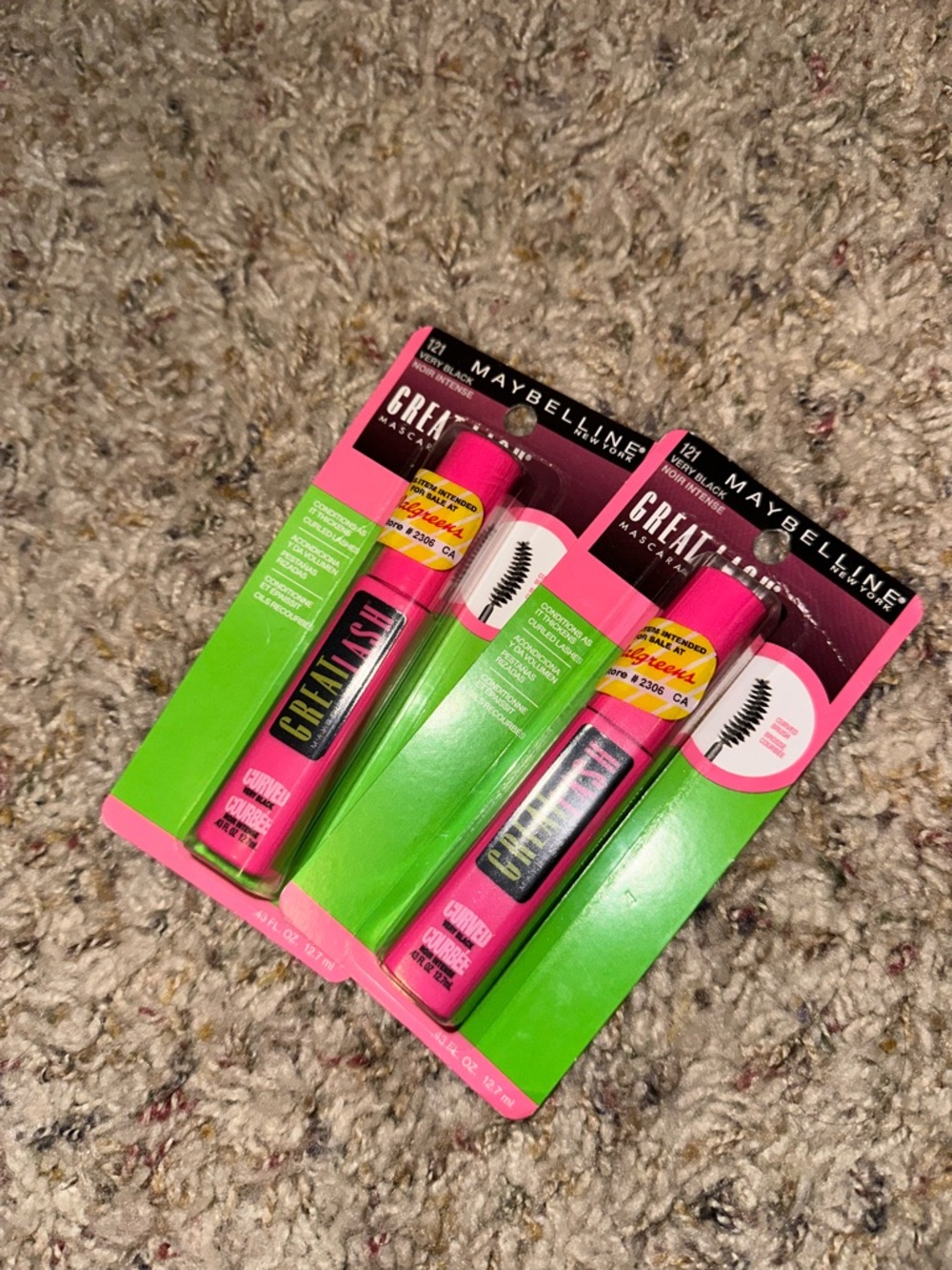 Maybelline Great Lash Mascara Duo – Pink Tubes with Green Cardback